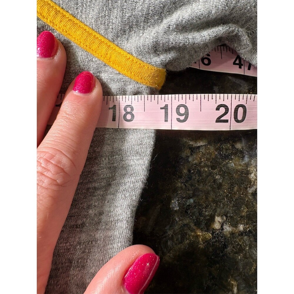 PINK Victoria’s Secret VCU Rams Hoodie Womens Small Heather Gray Yellow - Picture 7 of 9